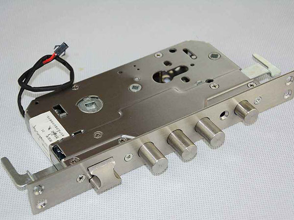 阳西24小时上门开锁公司